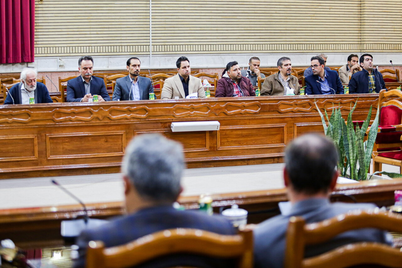 نشست مشترک مدیران دفاتر مهندسی و هیات های اندیشه ورز بسیج مهندسین قم برگزار شد