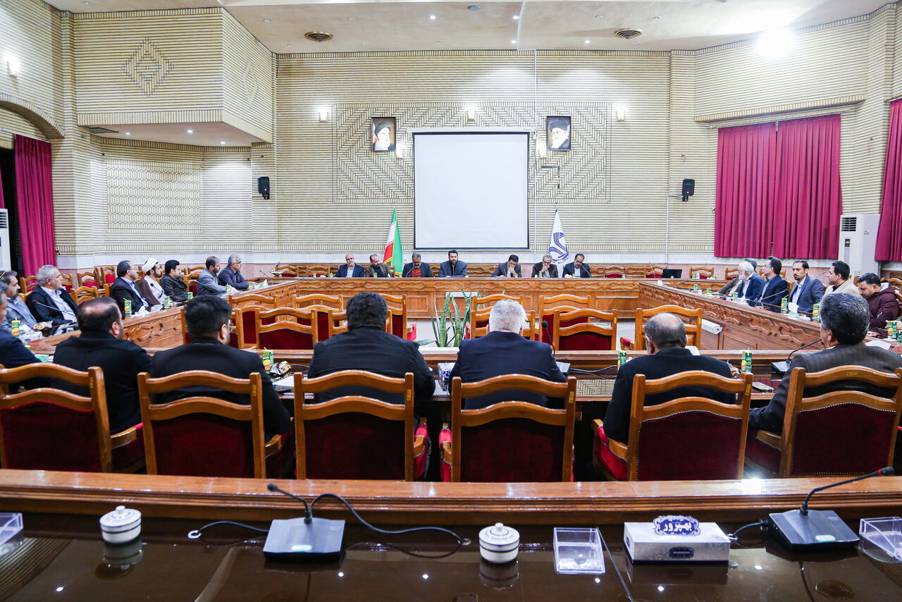 نشست مشترک مدیران دفاتر مهندسی و هیات های اندیشه ورز بسیج مهندسین قم برگزار شد