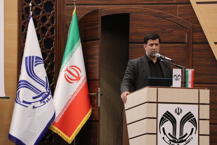 مراسم تجلیل از پژوهشگران برتر استان قم برگزار شد