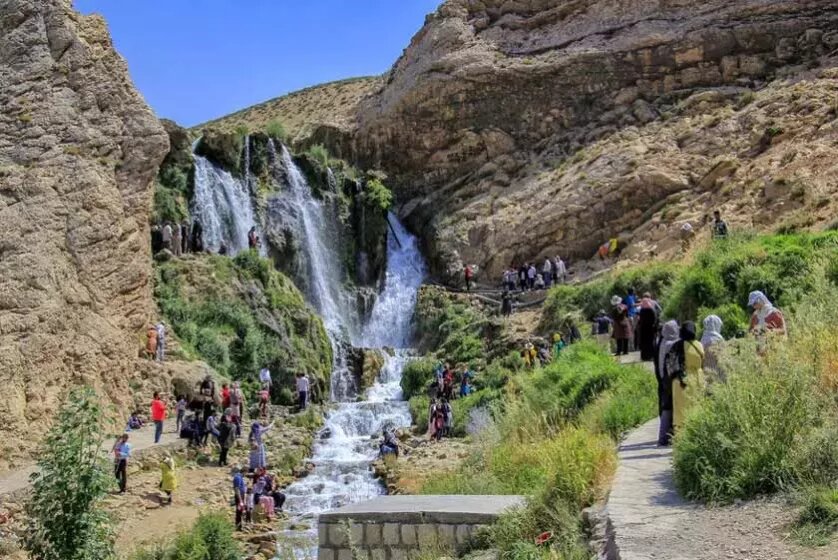 فراخوان تور یک روزه بازدید از اماکن تفریحی شهرکرد (ظرفیت محدود)