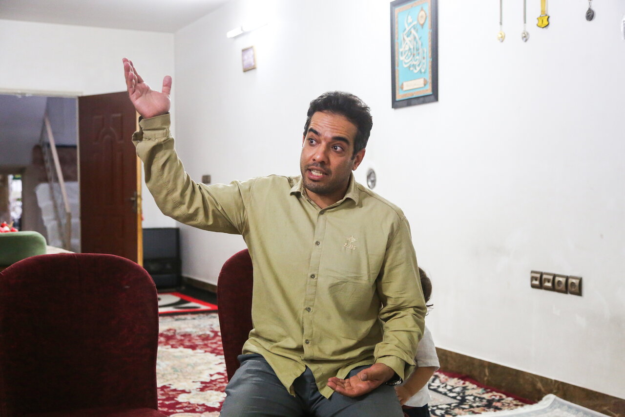 اعضای هیئت مدیره از رزمنده پدافند هوایی و عضو سازمان تجلیل کردند