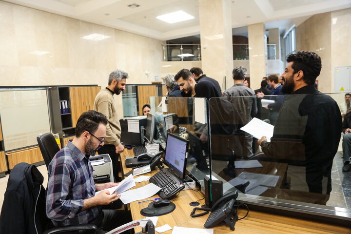 تلاش کارکنان سازمان در ارائه خدمات به شهروندان در روزهای پایانی سال