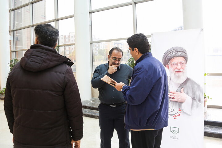 تلاش کارکنان سازمان در ارائه خدمات به شهروندان در روزهای پایانی سال
